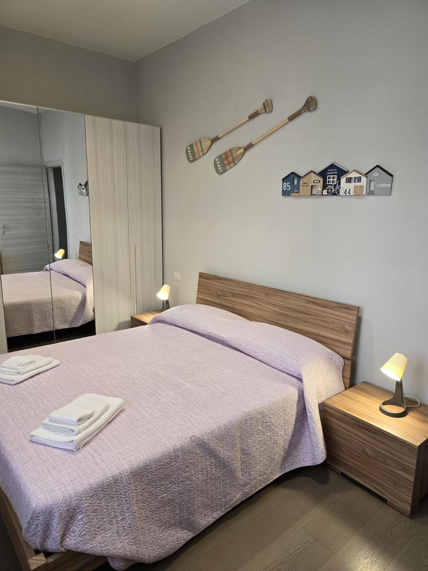 La Villa Apartments Tinaia - Excellent For Sardegna & Corsica - 6-8 Beds - Private Parking Included With Camera Livorno Exterior photo